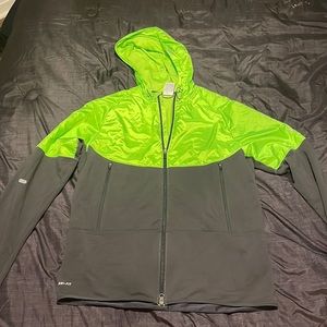 Nike dry fit hooded jacket. Smoke free home